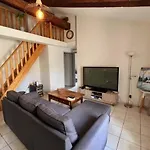 Apartment T3 Climatise 6 Personnes Centre Historique Les Avignon A 5 Min D'avignon Villeneuve-lès-Avignon